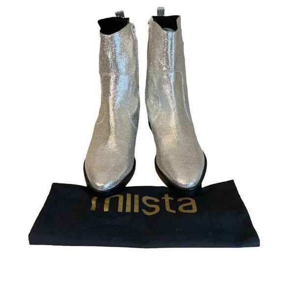 MIISTA LONDON Metallic Silver Boots 9 1/2. Runs small! Likely fit like an 8 1/2. - Picture 4 of 12